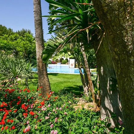 Apartment In Mijas Costa With Kitchen